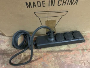 Strāvas sadalītājs