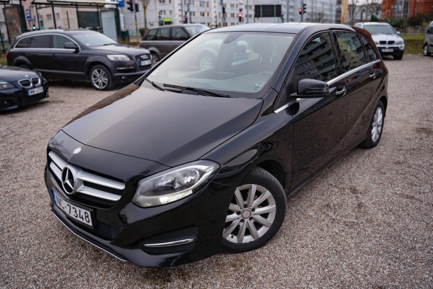 Mercedes B160