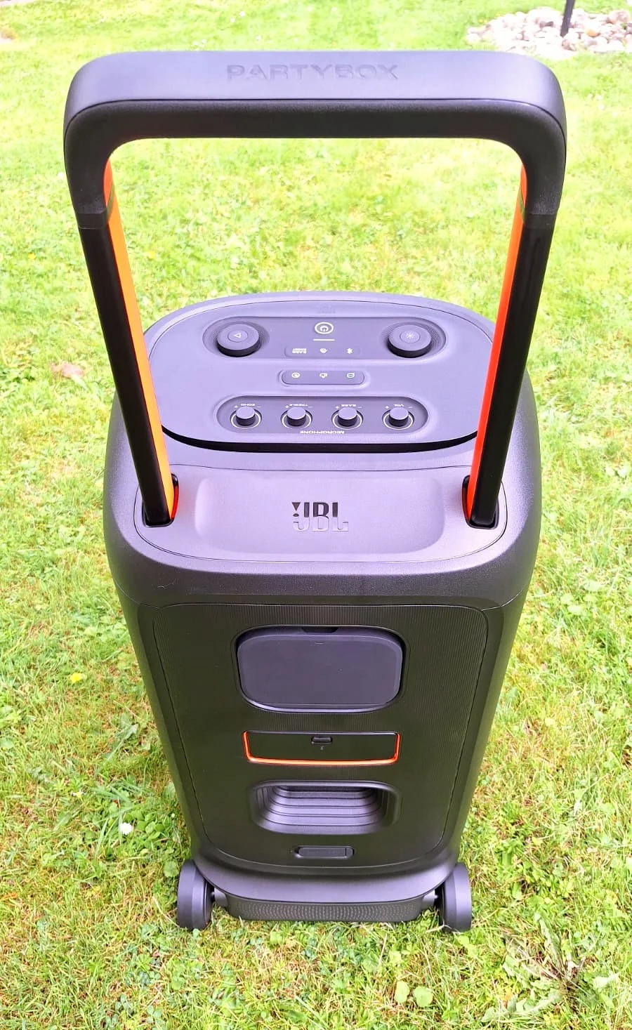 JBL skaļruņa noma