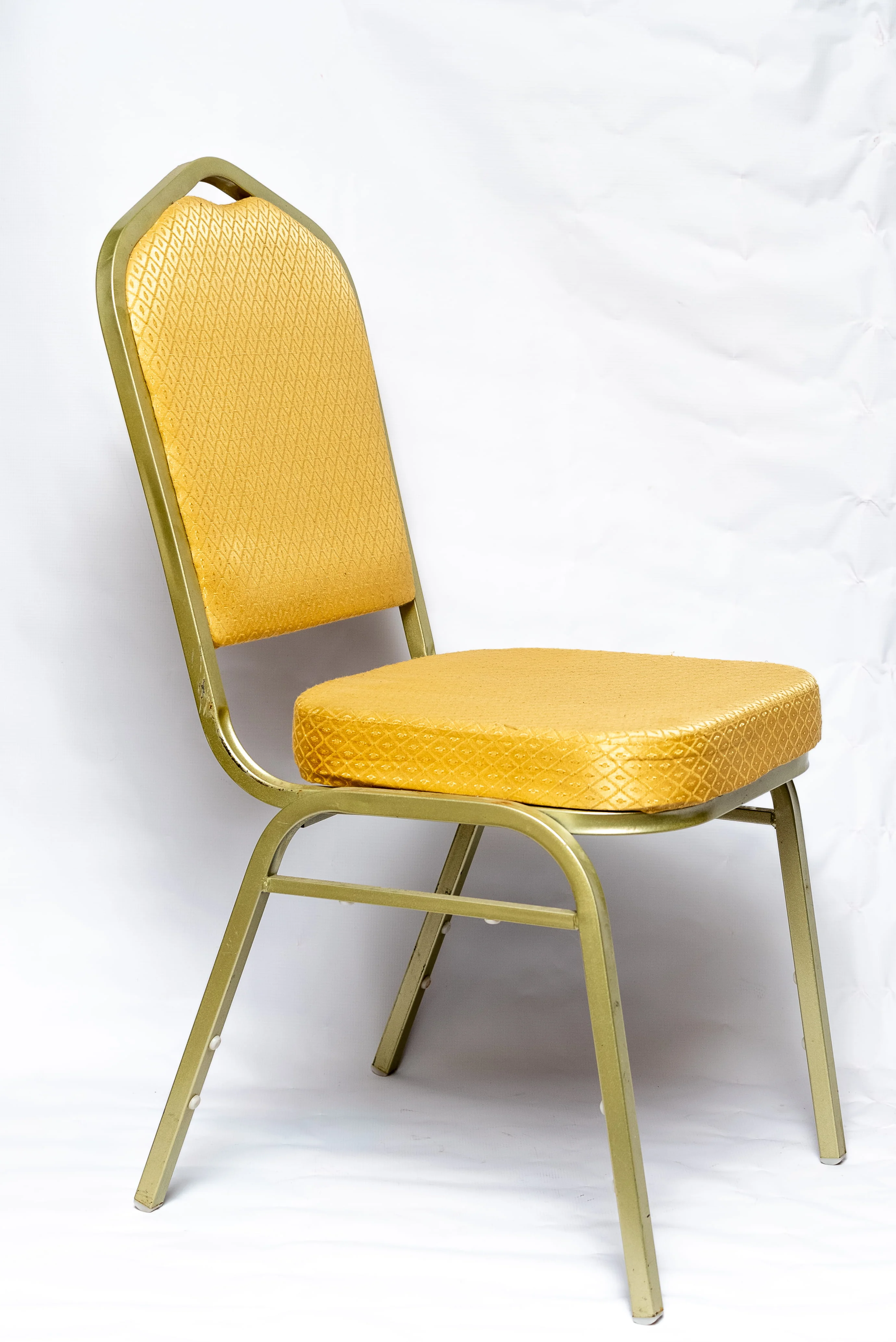 Banketa krēsls-zelta