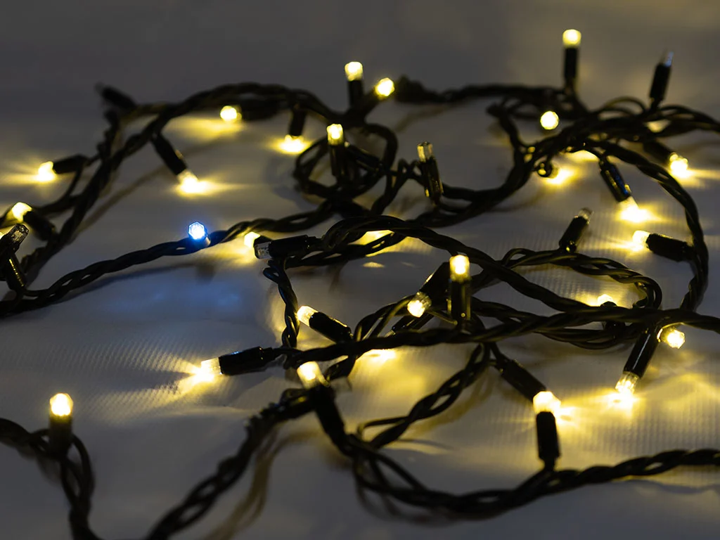 Ziemaasvētku lampiņas 15m