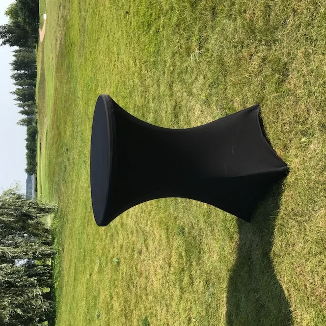 Melna stāvgalda likra